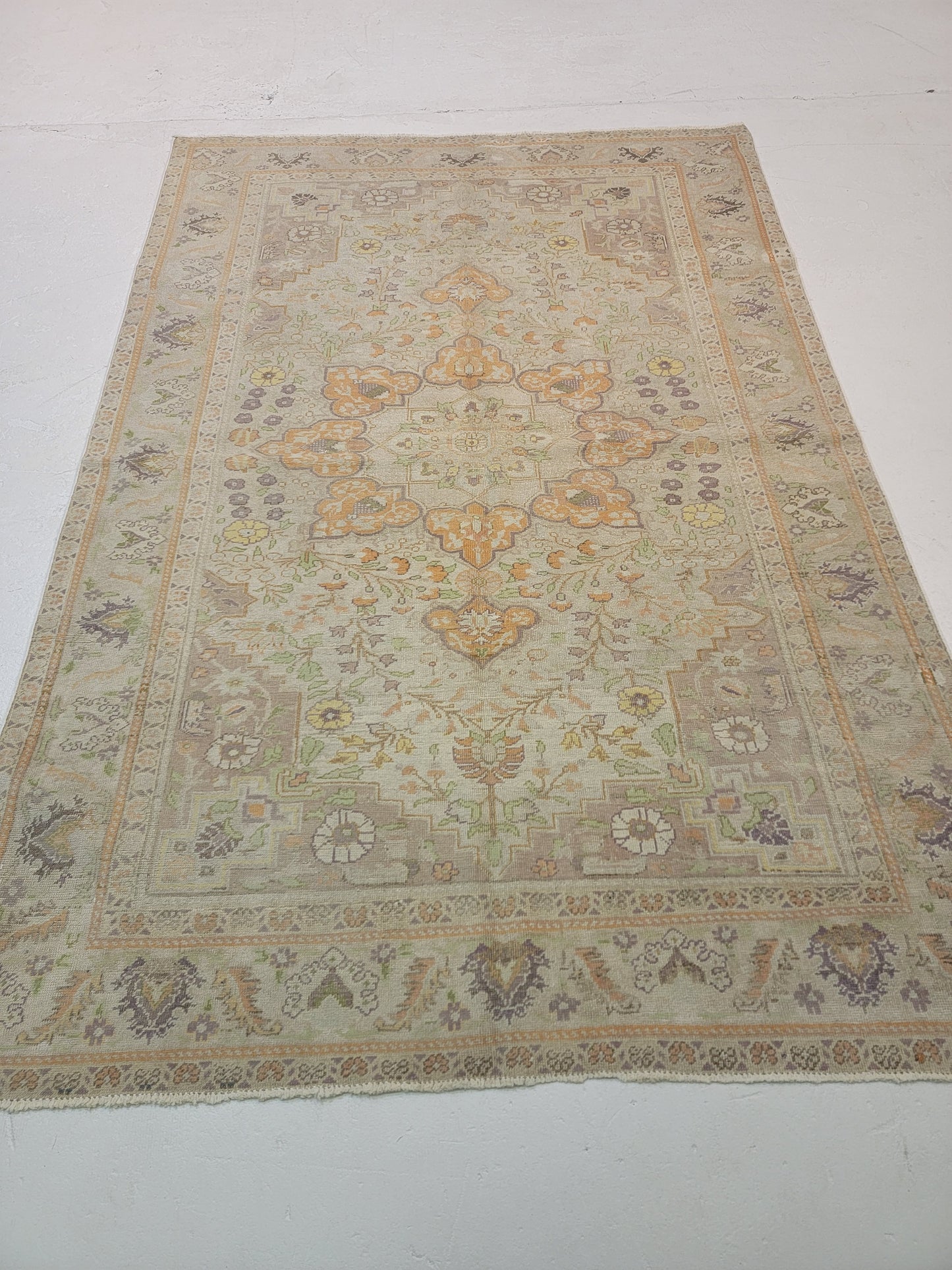 Hand-Knotted Wool Area Rug Turkish Oushak 4'10" x 7'1"