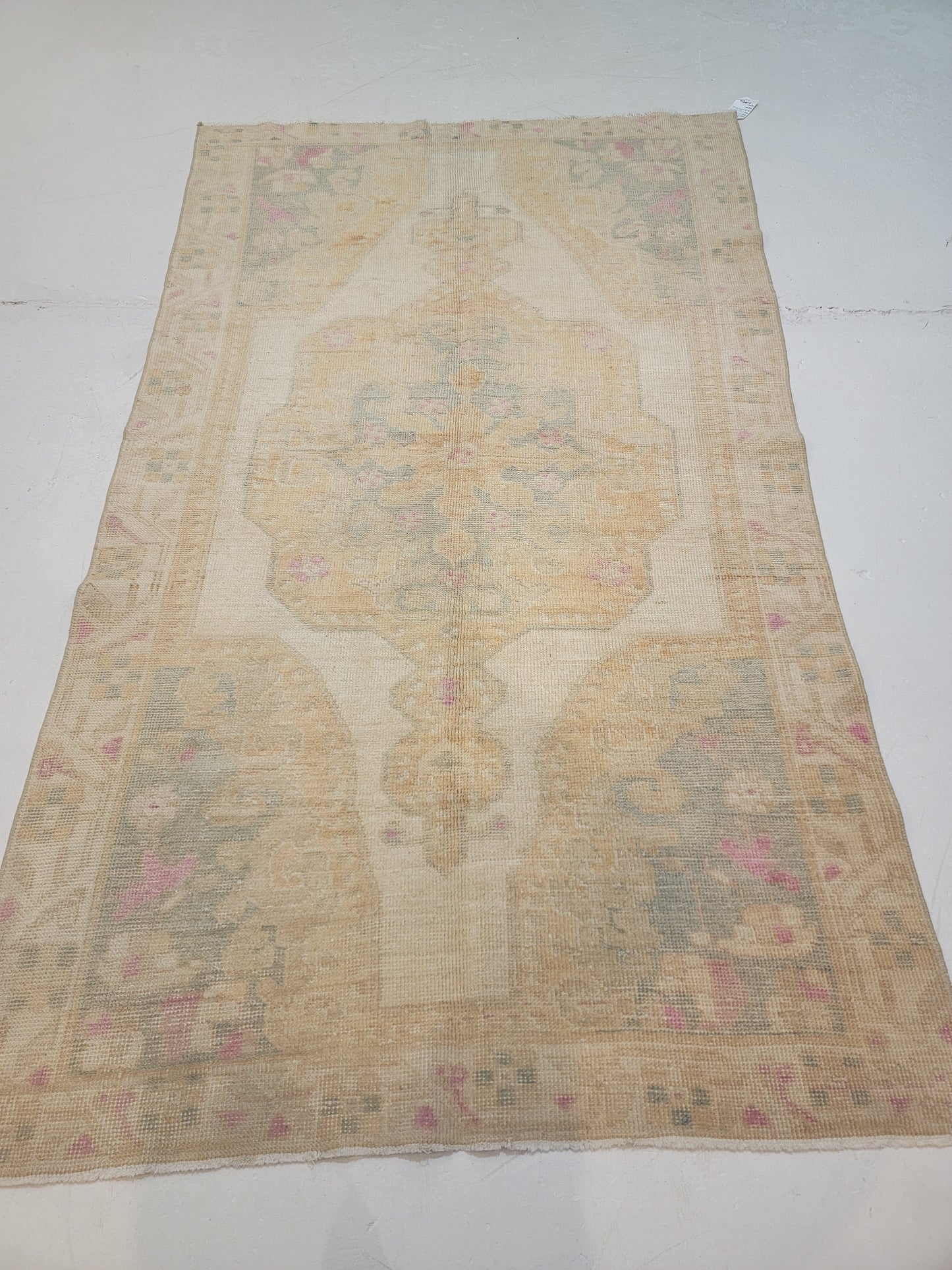 Hand-Knotted Wool Area Rug Turkish Oushak 4'2" x 7'5"