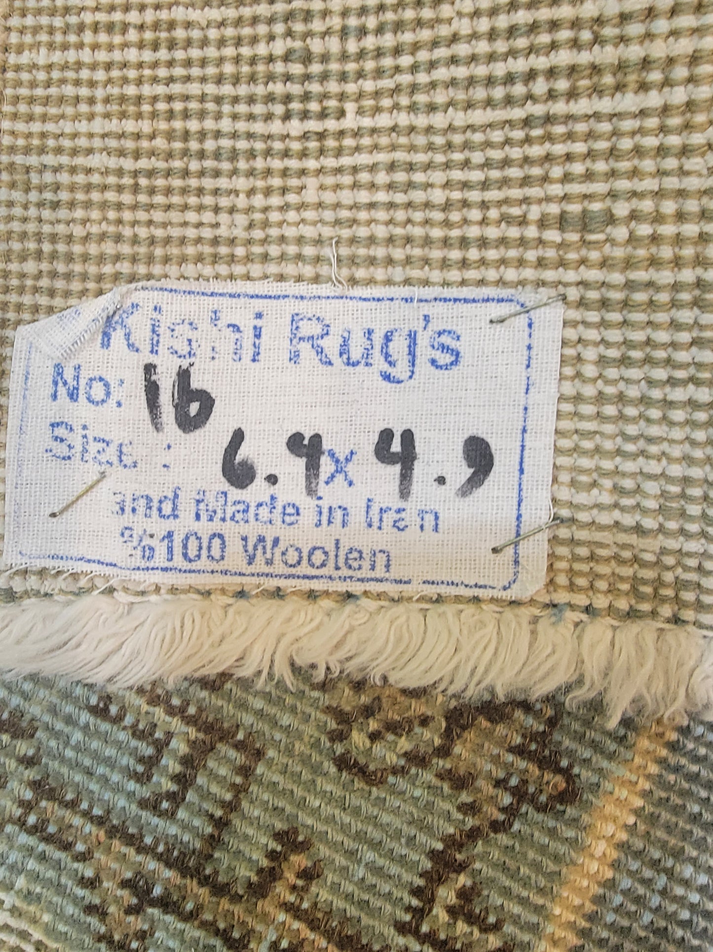 Hand-Knotted Wool Area Rug Distressed 4'9" x 6'4"