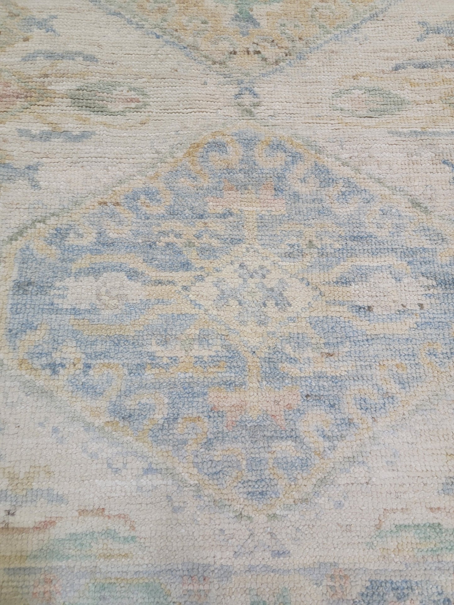 Hand-Knotted Wool Area Rug Turkish Oushak 2'7" x 4'4"