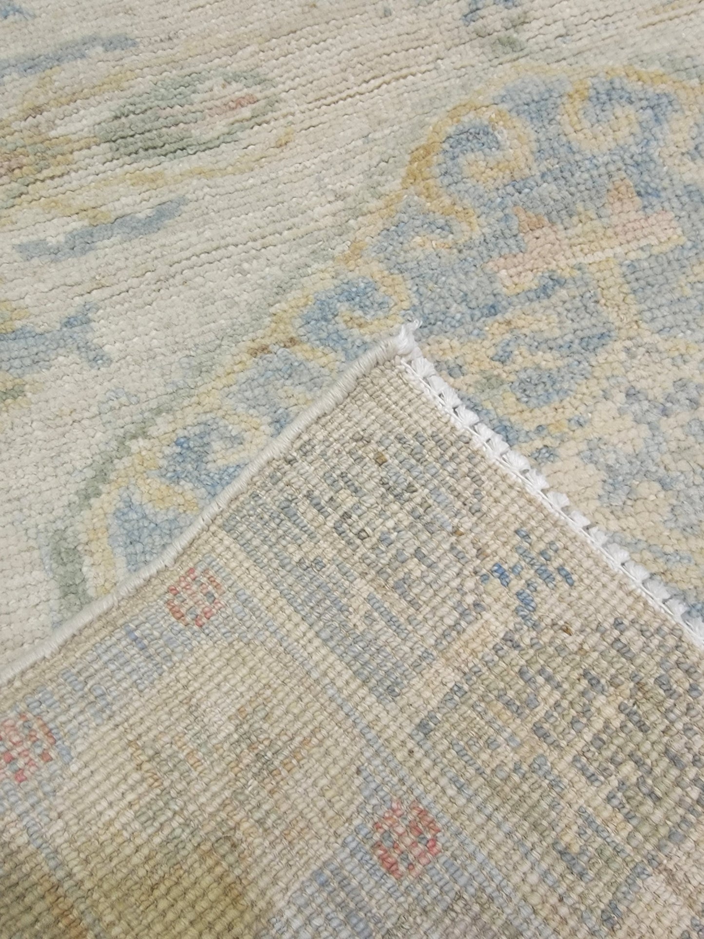 Hand-Knotted Wool Area Rug Turkish Oushak 2'7" x 4'4"