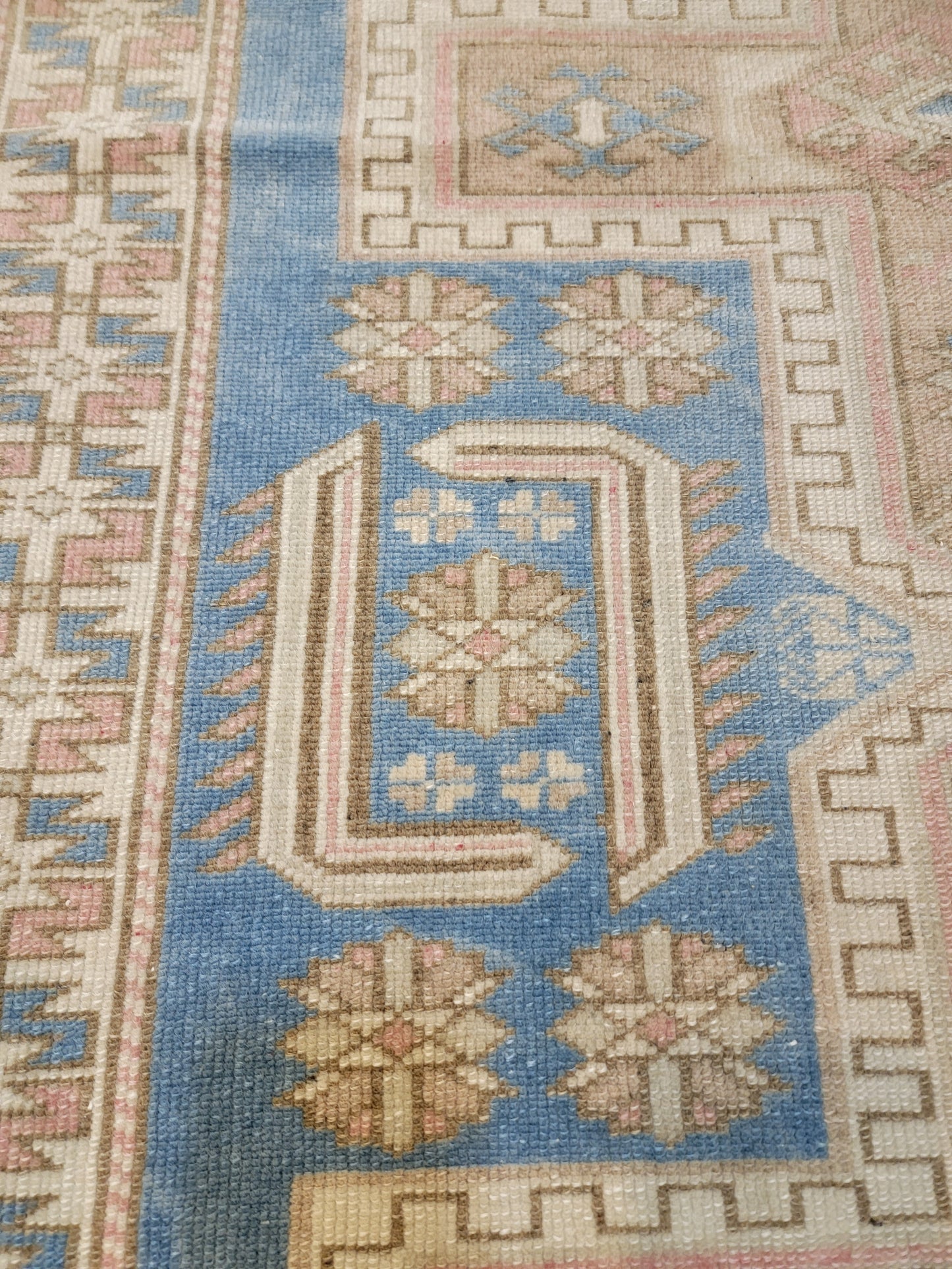 Hand-Knotted Wool Area Rug Turkish Oushak 3'3" x 5'5"