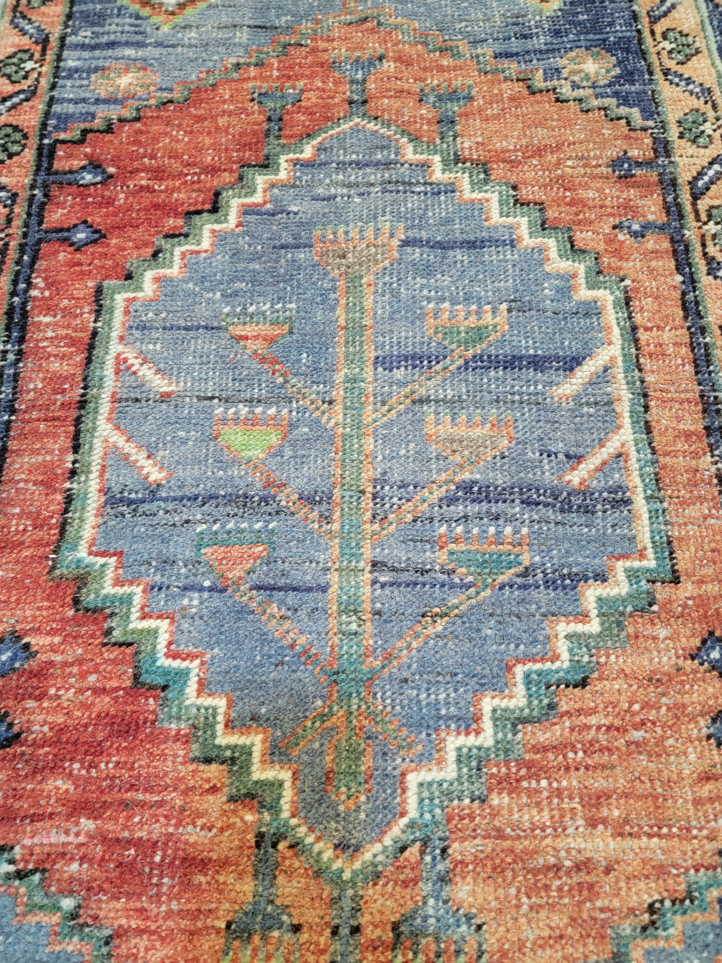 Hand-Knotted Wool Area Rug Turkish Oushak 3'6" x 4'8"