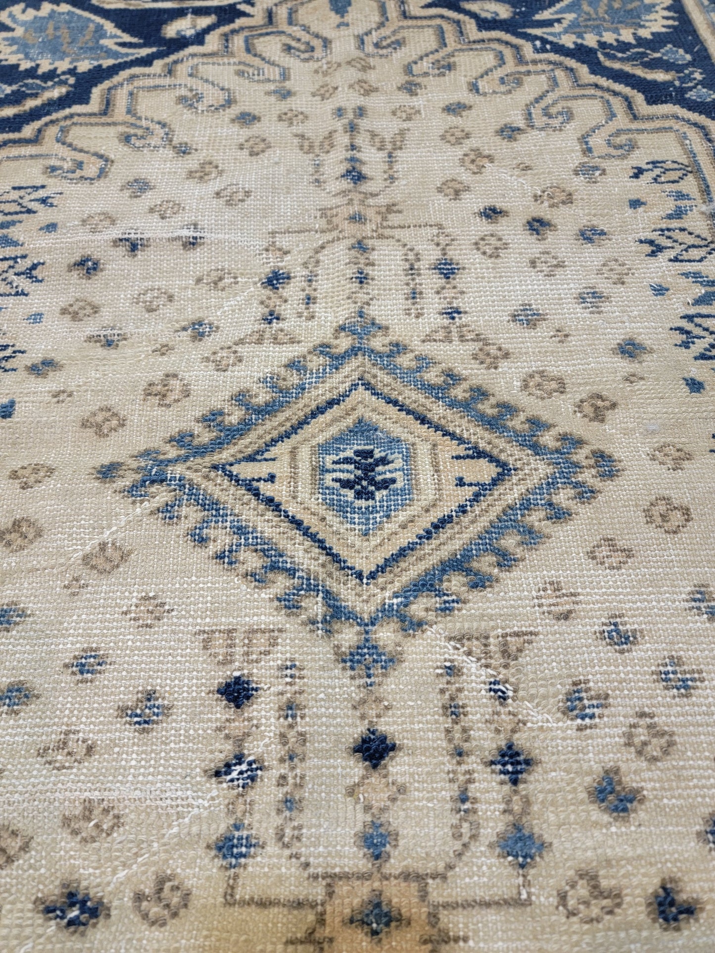 Hand-Knotted Wool Area Rug Turkish Oushak 3'4" x 6'