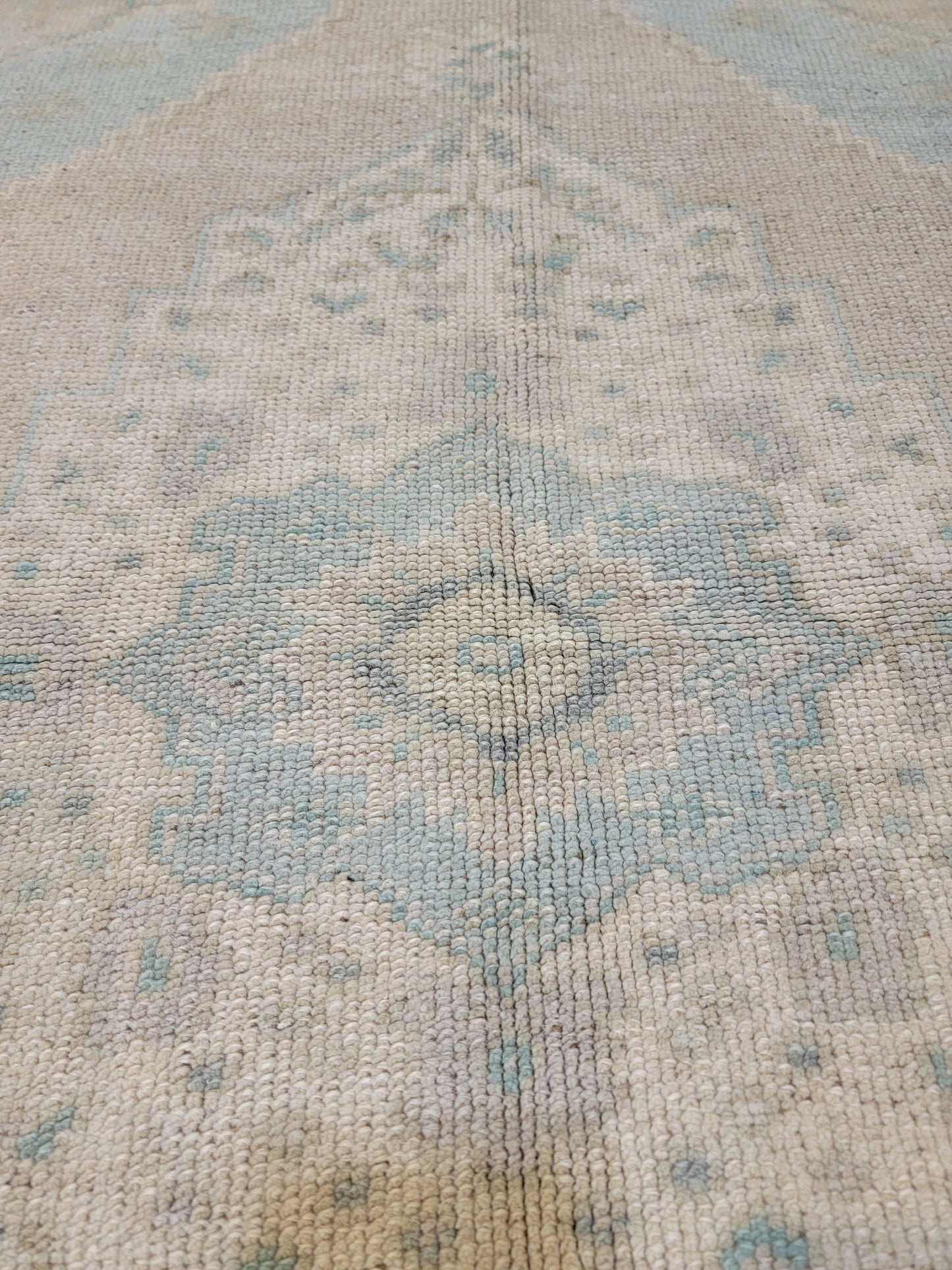 Hand-Knotted Wool Area Rug Turkish Oushak 3'6" x 5'2"