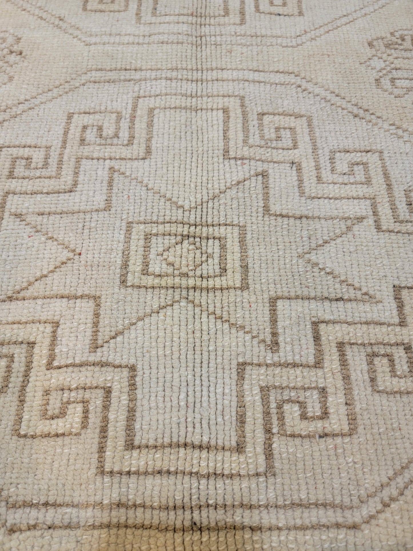 Hand-Knotted Wool Area Rug Turkish Oushak 3'3" x 5'5"