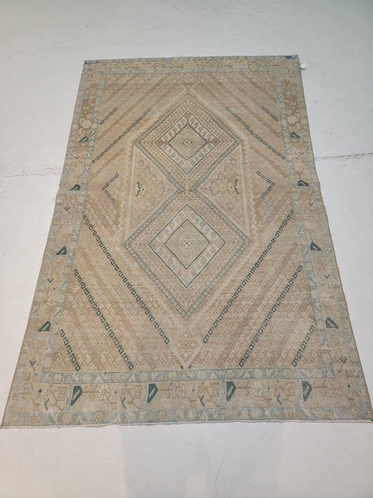 Hand-Knotted Wool Area Rug Turkish Oushak 3'11" x 6'2"
