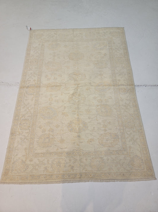 Hand-Knotted Wool Area Rug Turkish Oushak 3'11" x 5'9"