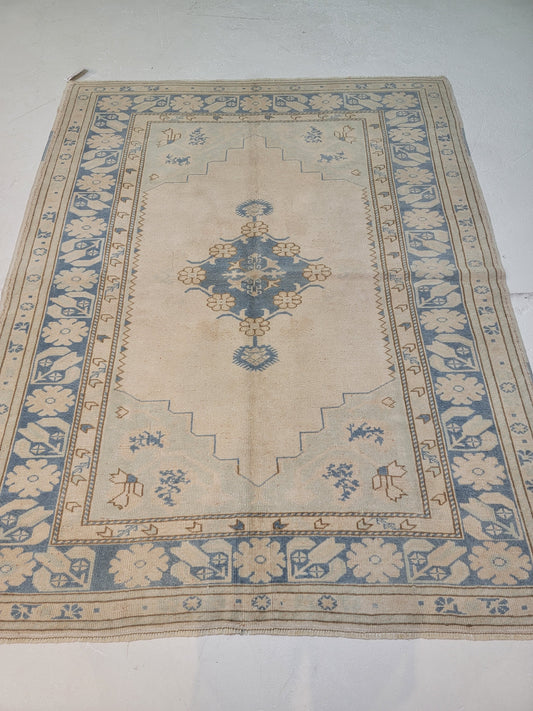 Hand-Knotted Wool Area Rug Turkish Oushak 5'1" x 6'5"