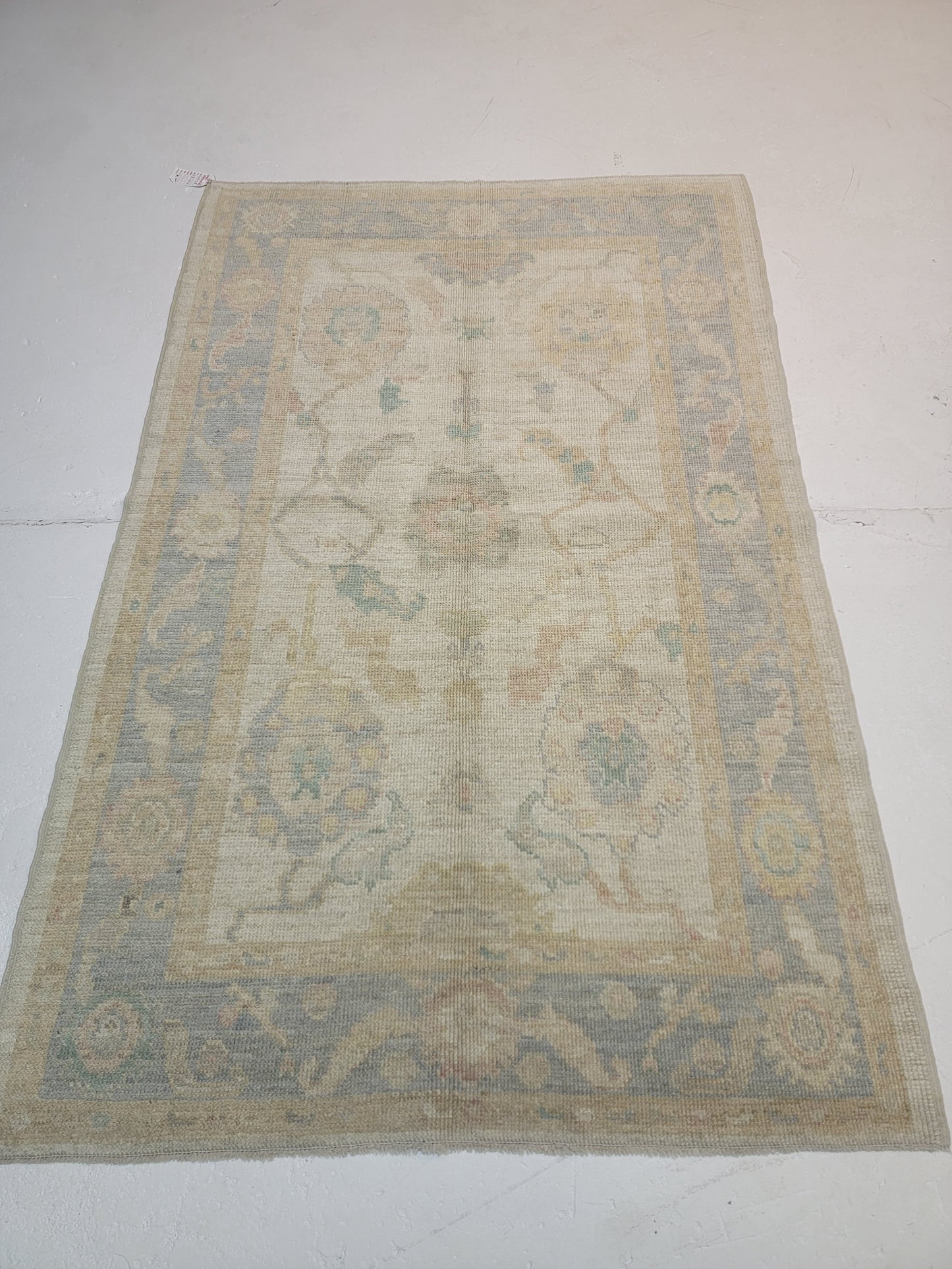 Hand-Knotted Wool Area Rug Turkish Oushak 4'2" x 6'5"