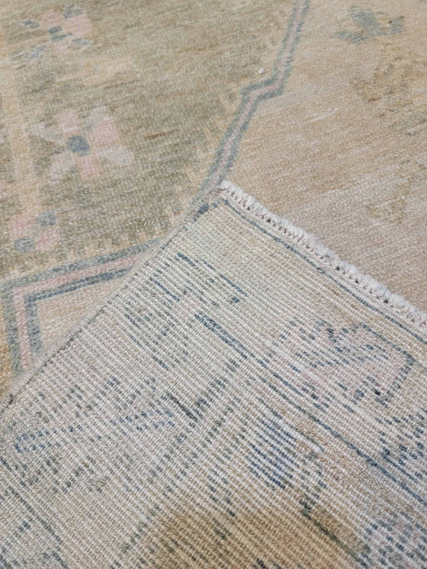 Hand-Knotted Wool Area Rug Turkish Oushak 4' x 6'6"
