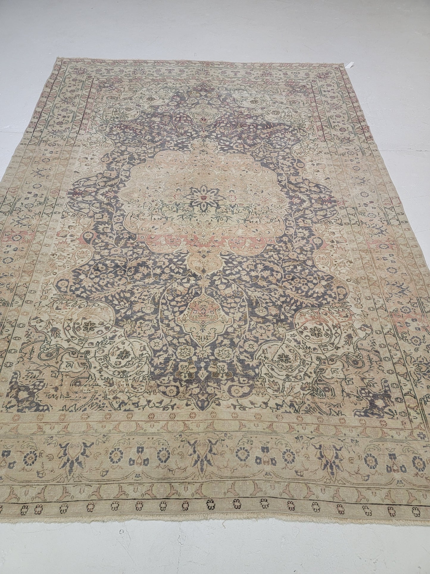 Hand-Knotted Wool Area Rug Turkish 6'6" x 9'3"