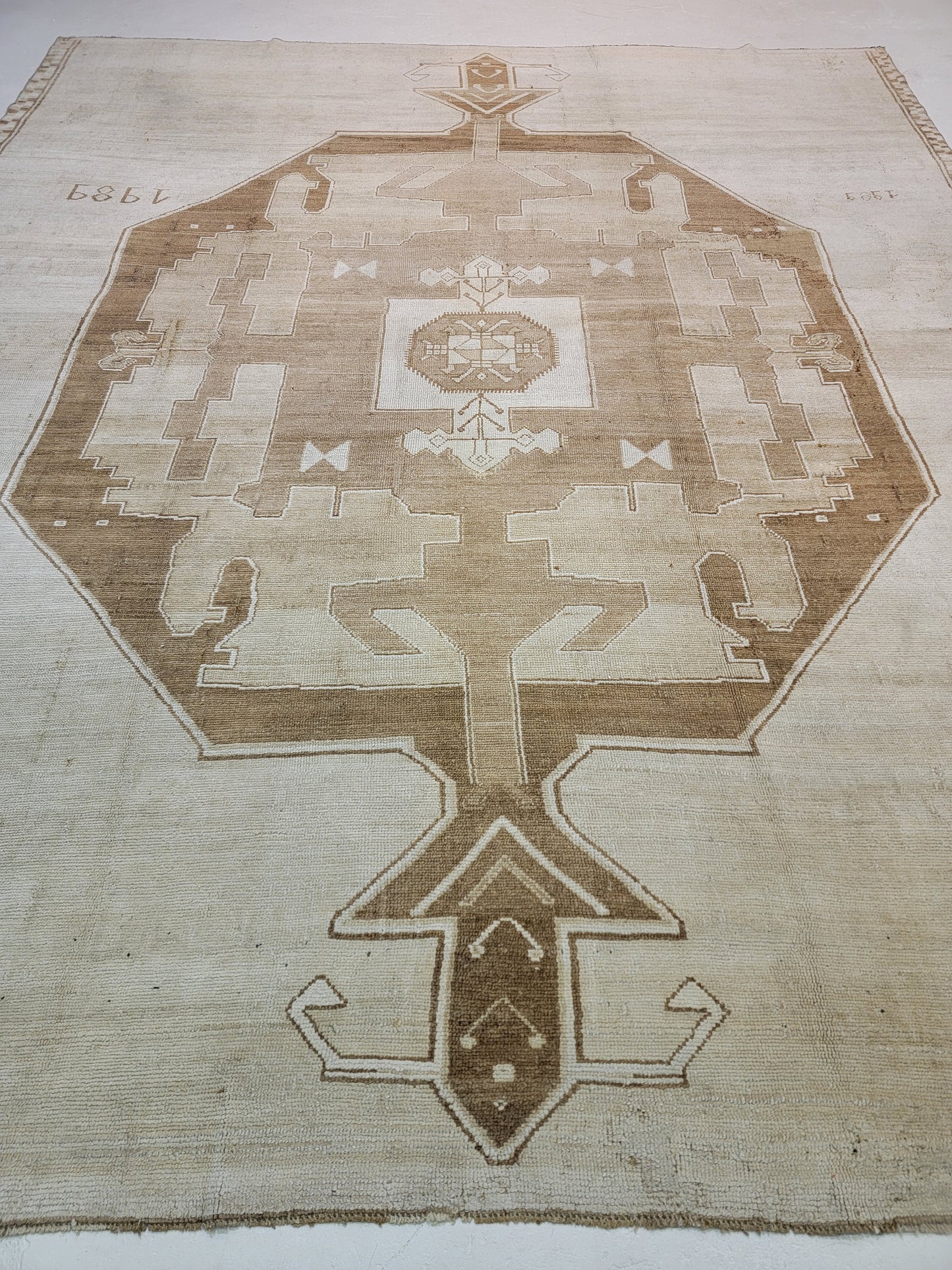 Hand-Knotted Wool Area Rug Turkish Oushak 10'7" x 12'10"