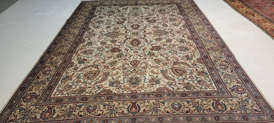 Hand-Knotted Wool Rug Tabriz 9'4" x 12'5"