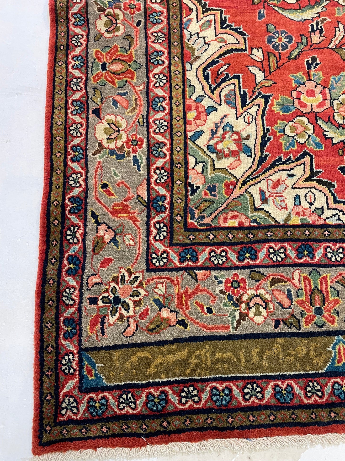 Hand-Knotted Wool Gallery Size Mahal 5'11" x 14'