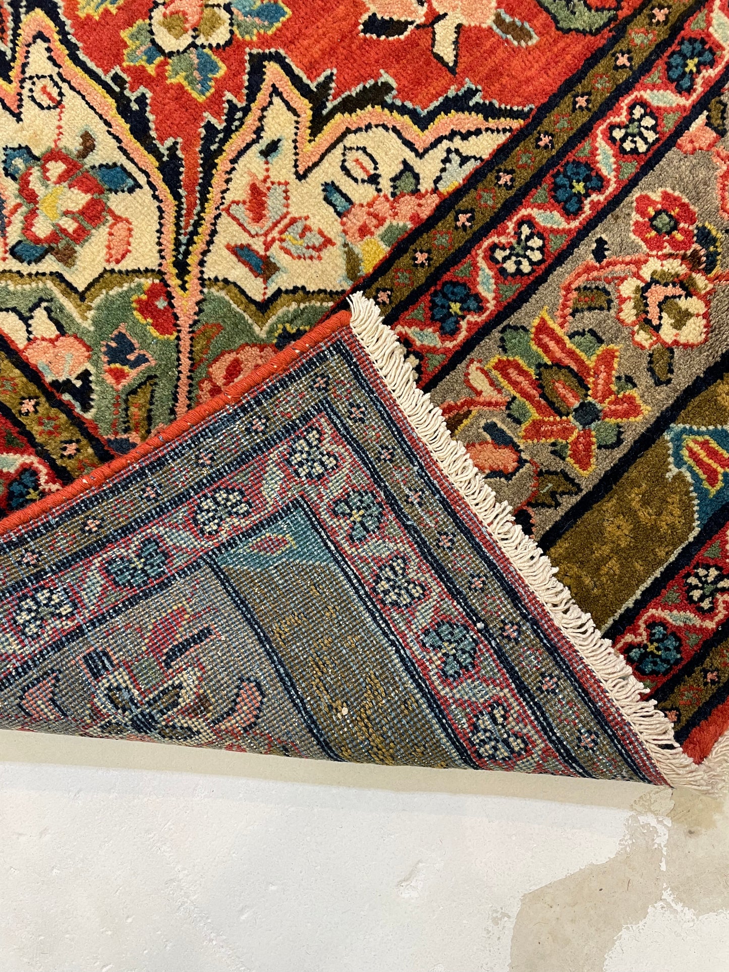Hand-Knotted Wool Gallery Size Mahal 5'11" x 14'