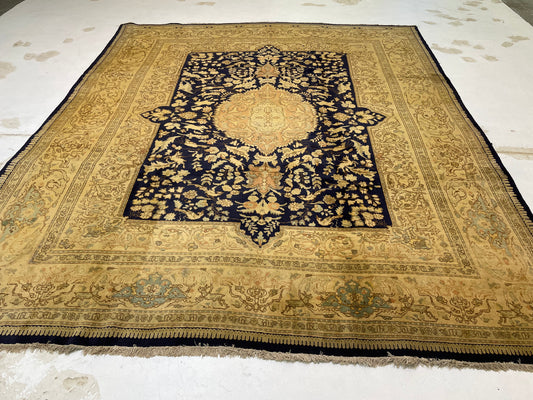 Hand-Knotted Wool Rug Tabriz Tabatabaei 9'1" x 10'8"