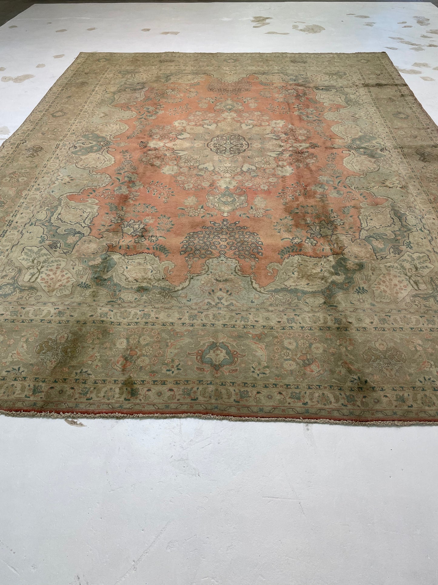 Hand-Knotted Wool Rug Tabriz 9'8" x 12'11"