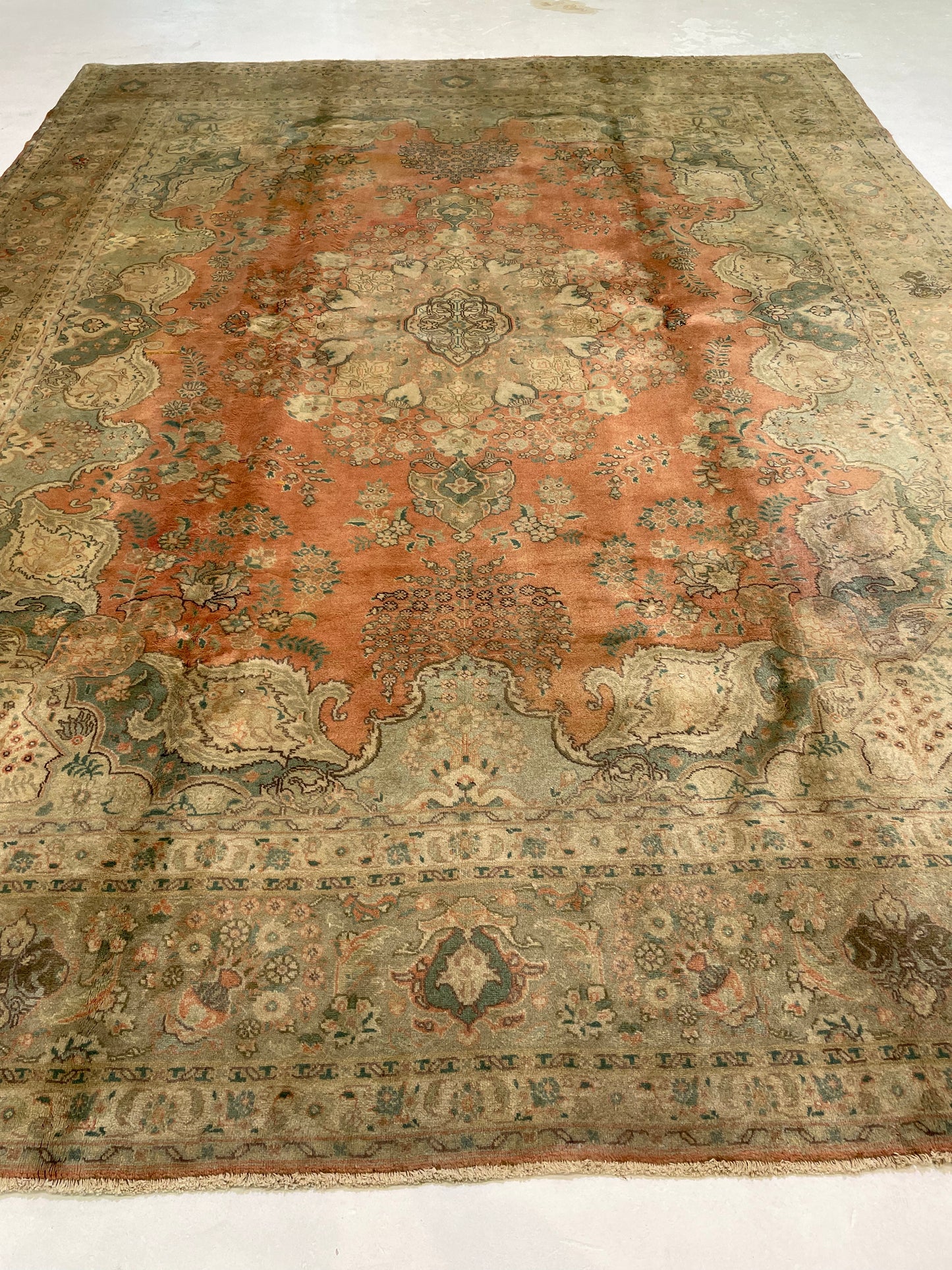 Hand-Knotted Wool Rug Tabriz 9'8" x 12'11"