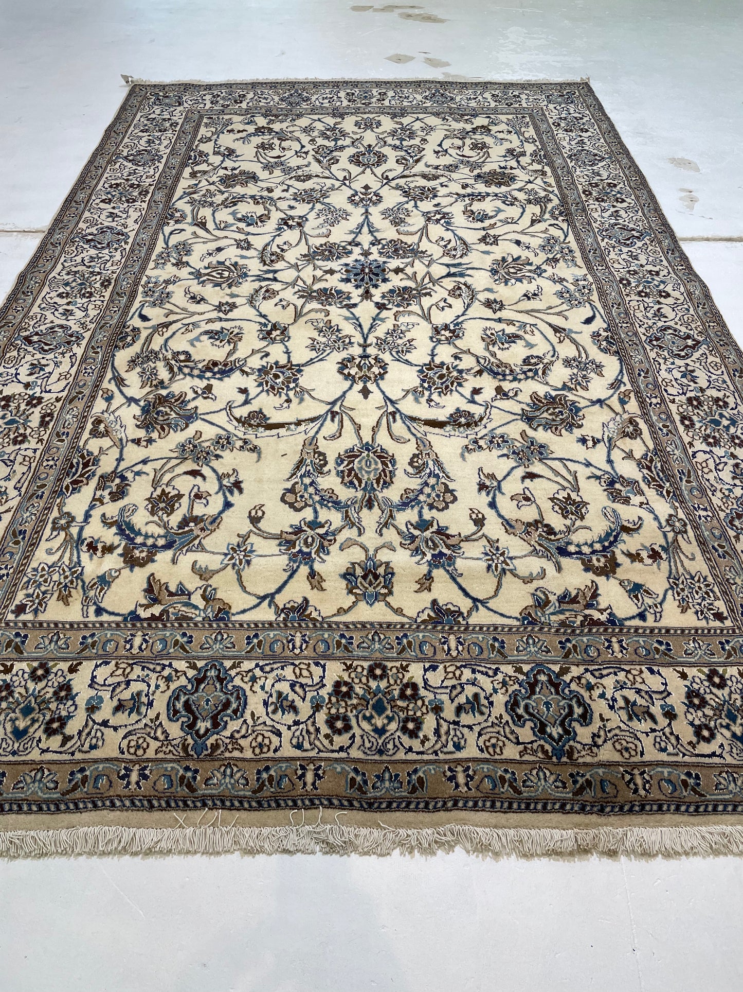 Hand-Knotted Wool Rug Nain 7'6" x 11'11"