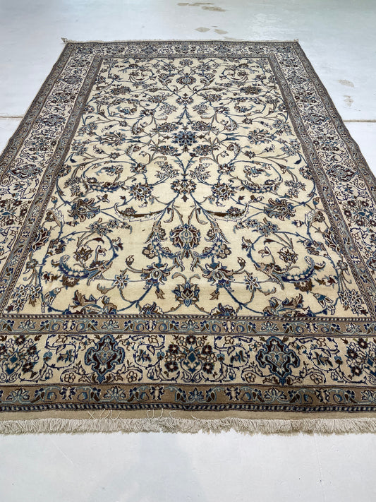 Hand-Knotted Wool Rug Nain 7'6" x 11'11"