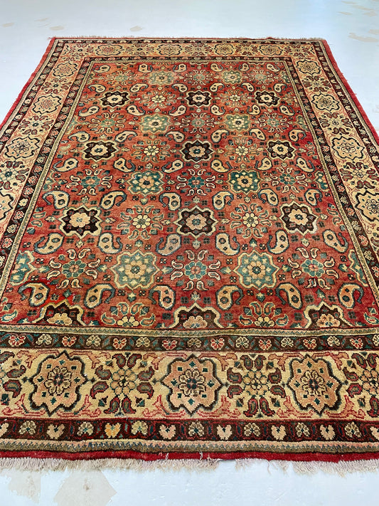 Hand-Knotted Wool Rug Mahal 7'8" x 10'10"