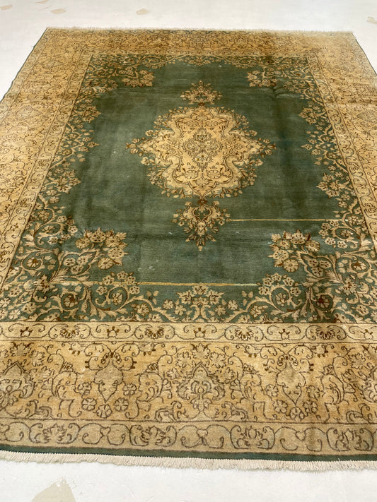 Hand-Knotted Wool Rug Kerman 8'1" x 10'1"