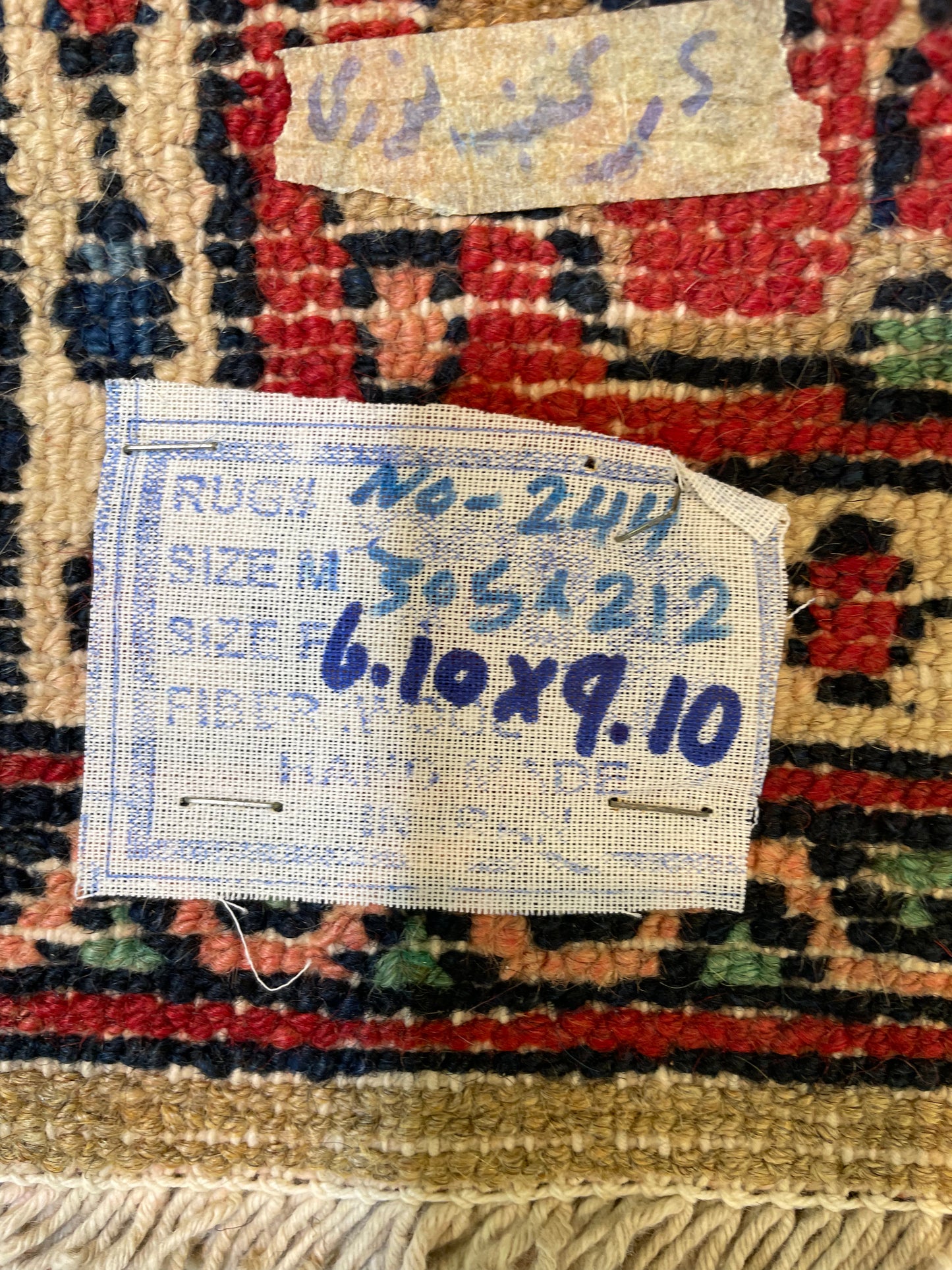 Hand-Knotted Wool Rug Bibikabad Hamedan 6'10" x 9'10"