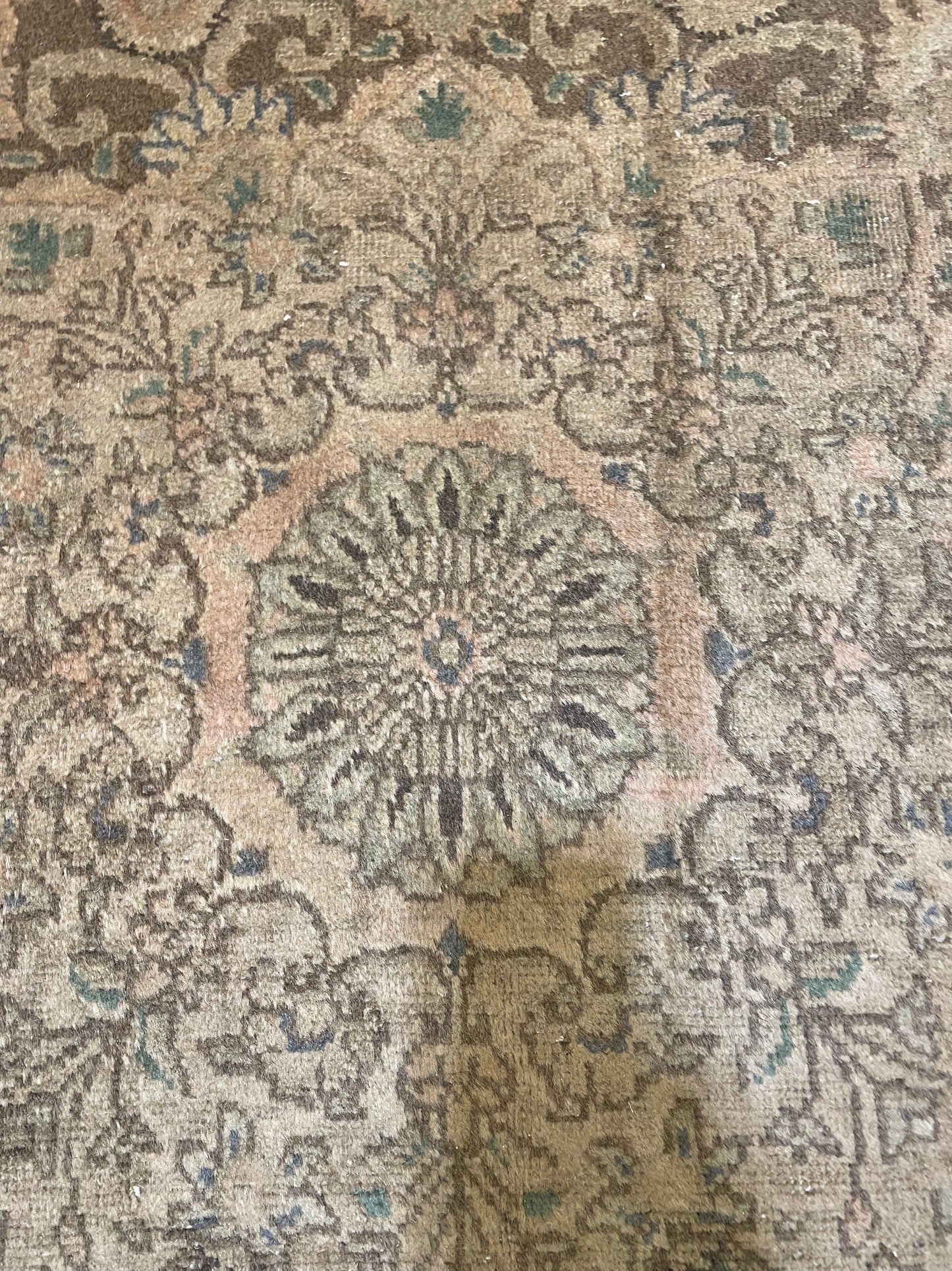 Hand-Knotted Wool Rug Tabriz Tea Washed 6'5" x 9'11"