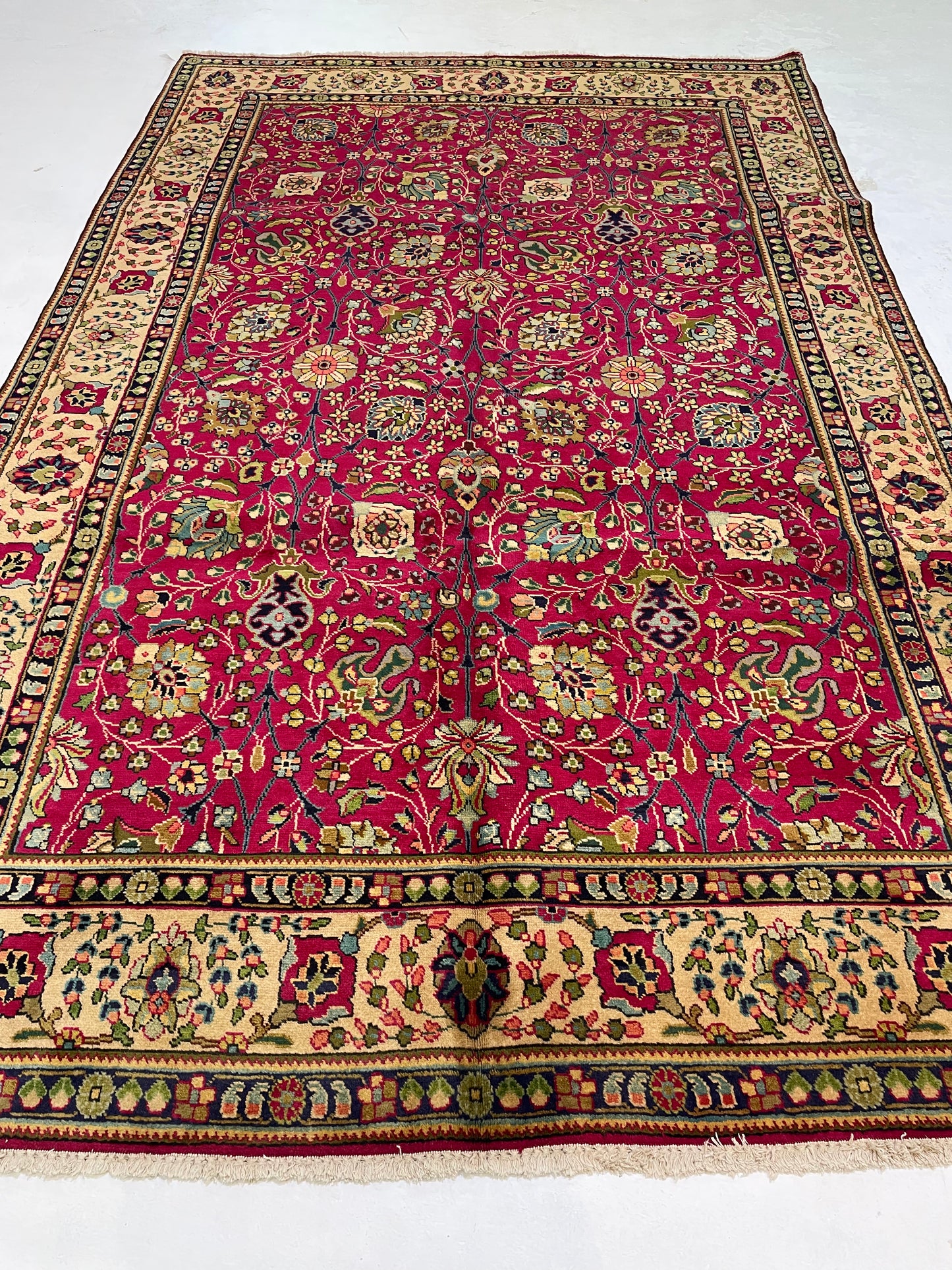 Hand-Knotted Wool Rug Tabriz 6'7" x 10'5"