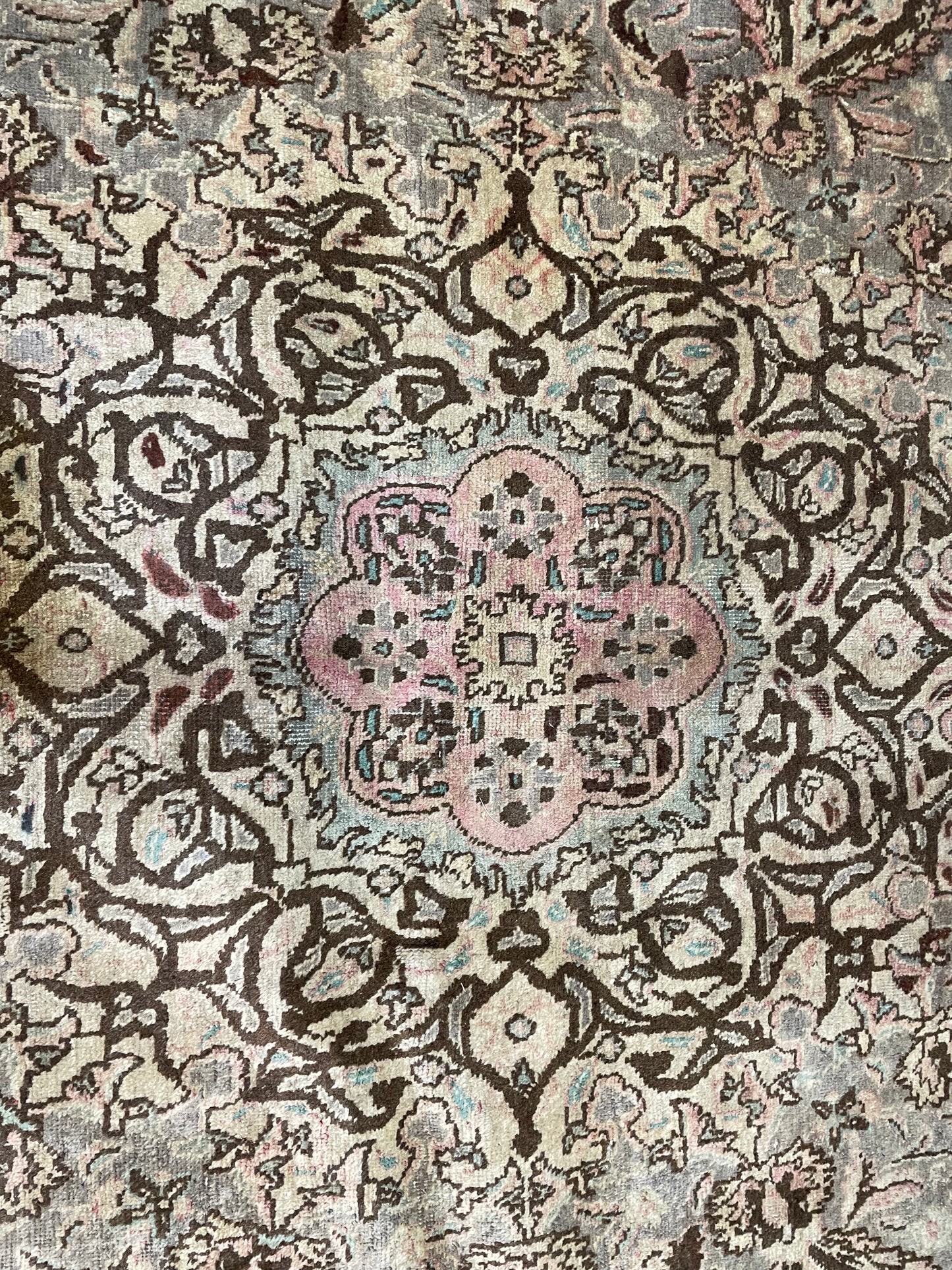 Hand-Knotted Wool Rug Tabriz 11'1" x 16'5"