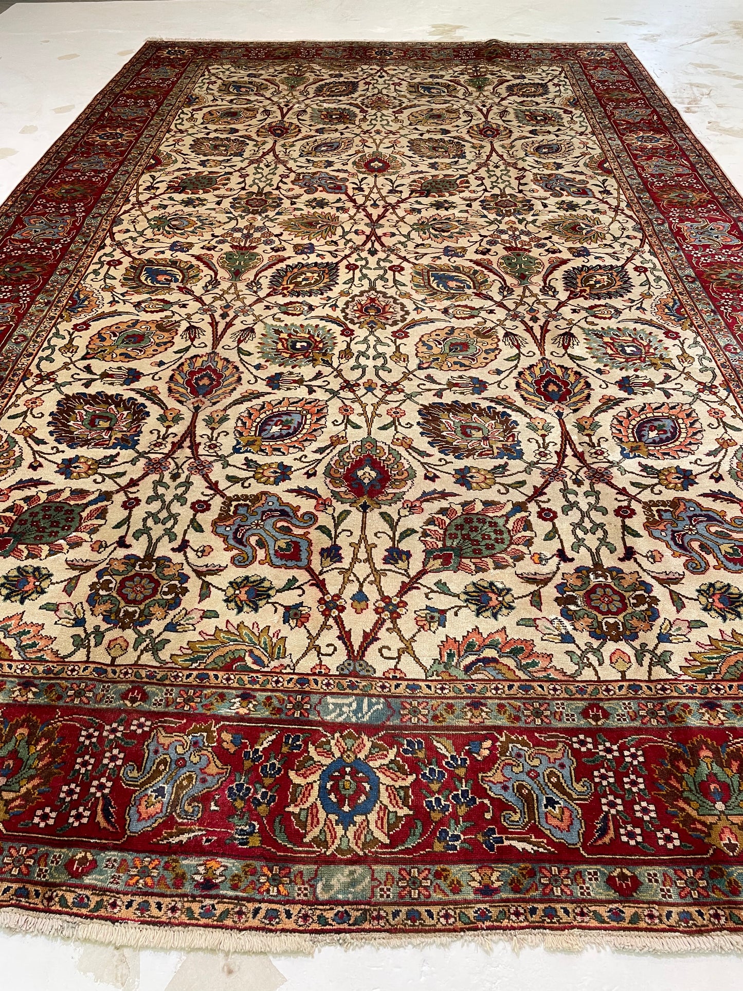 Hand-Knotted Wool Rug Tabriz 9'9" x 15'9"