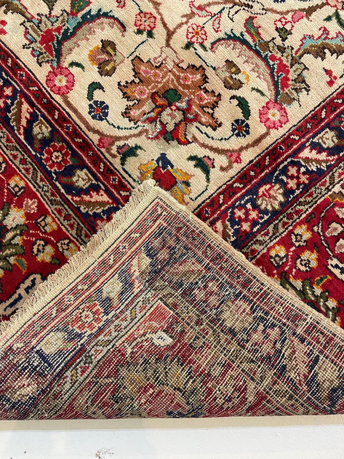 Hand-Knotted Wool Rug Tabriz 9'10" x 12'11"