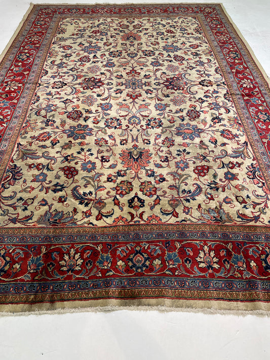 Hand-Knotted Wool Rug Mahal 8'7" x 12'6"