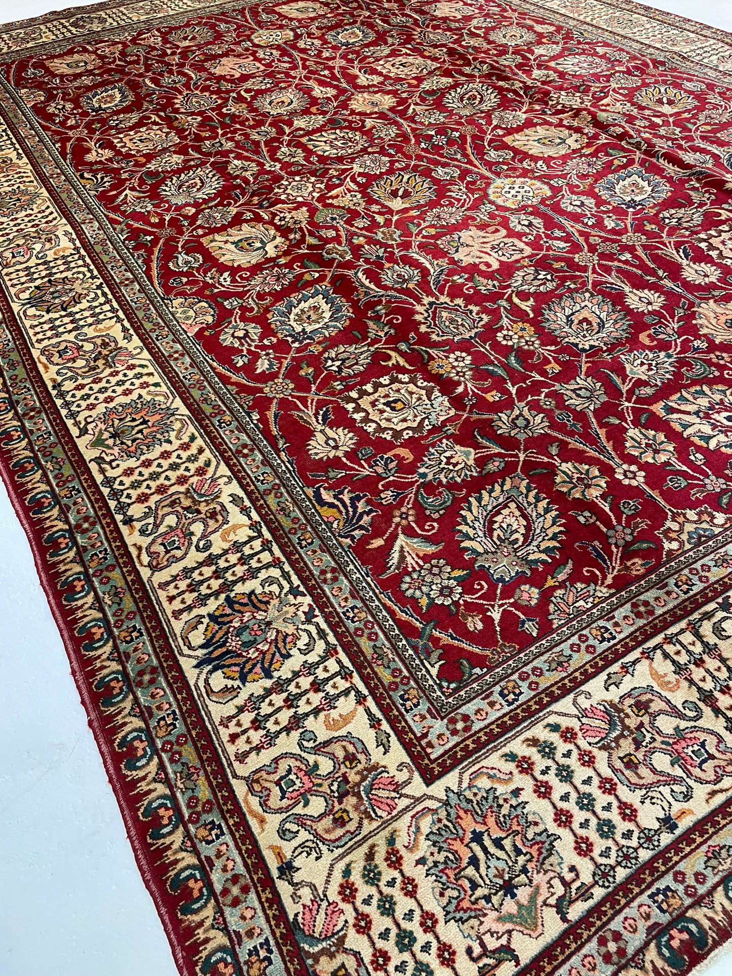 Hand-Knotted Wool Rug Tabriz 11'5" x 16'