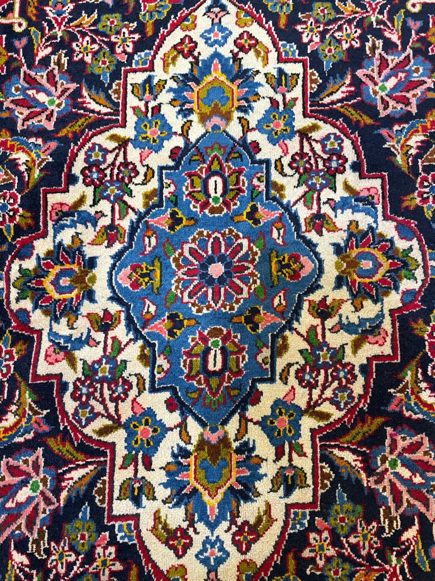 Hand-Knotted Wool Rug Kashan 10'6" x 17'7"