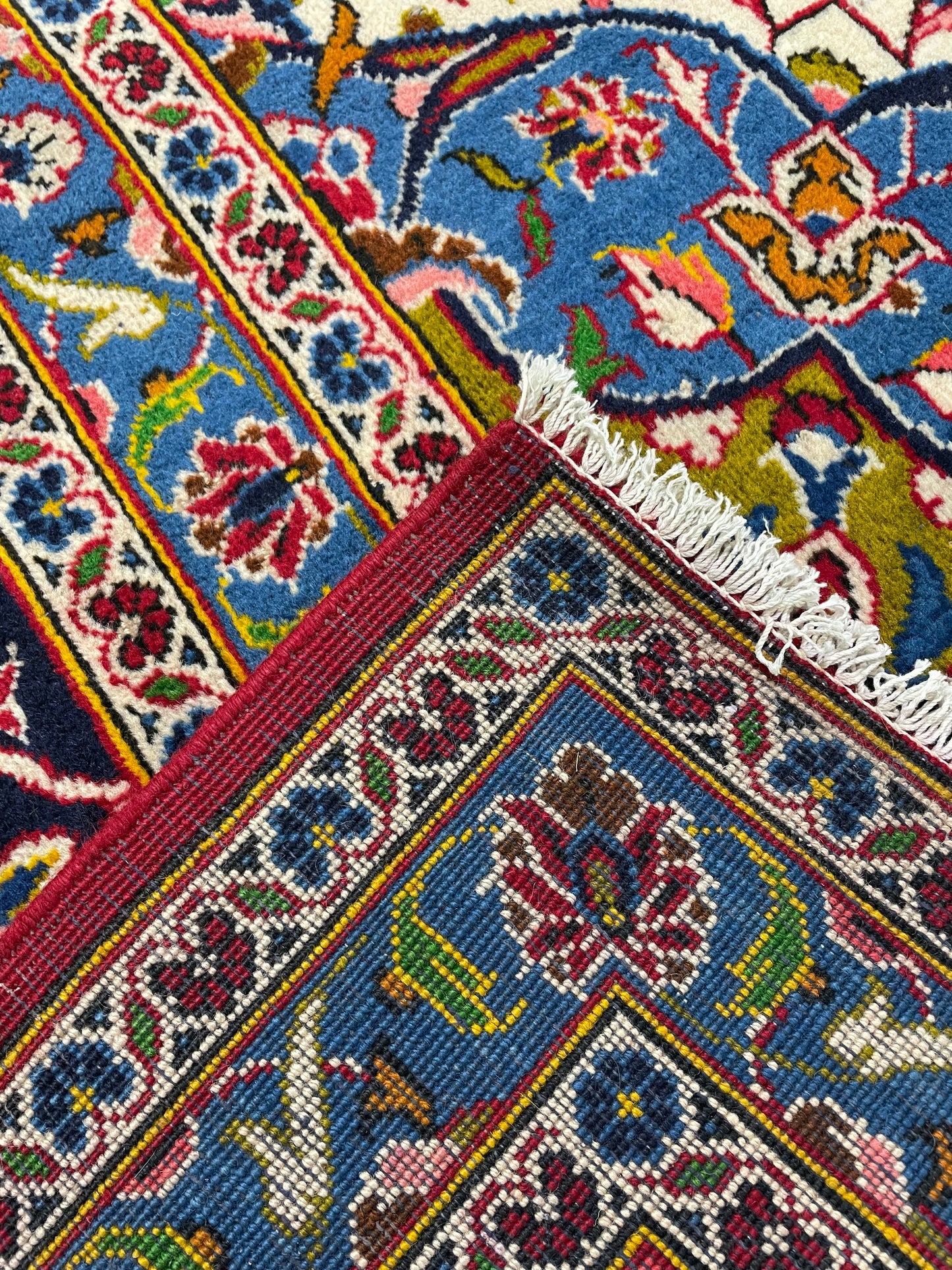 Hand-Knotted Wool Rug Kashan 10'6" x 17'7"
