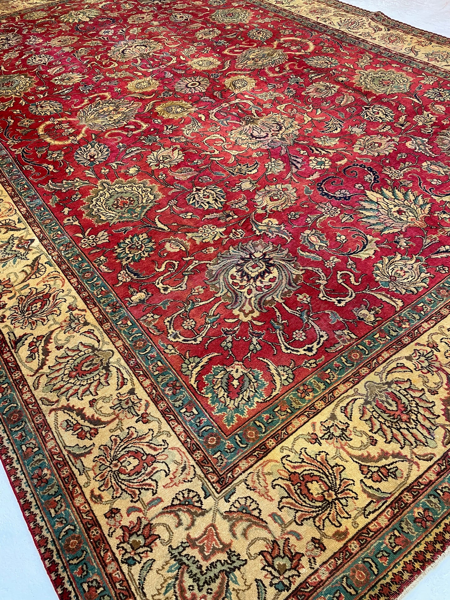 Hand-Knotted Wool Rug Tabriz 11'5" x 16'3"