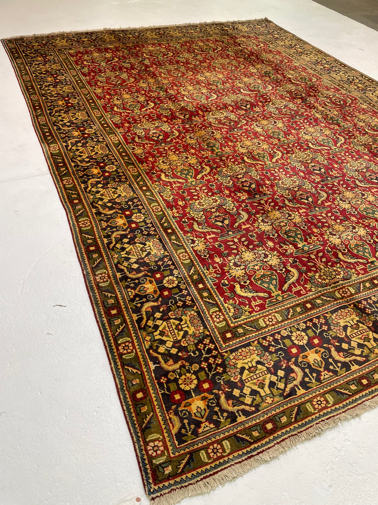 Hand-Knotted Wool Rug Tabriz 9'6" x 12'11"