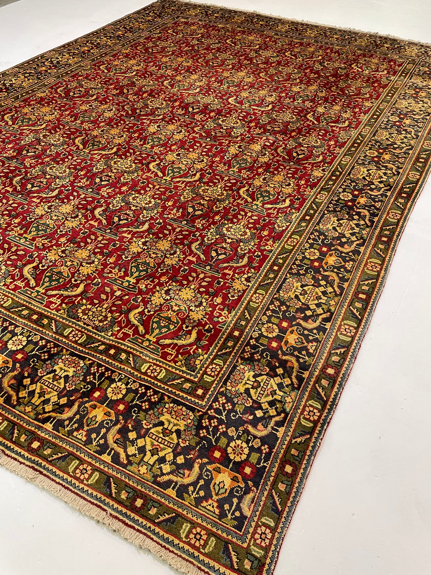 Hand-Knotted Wool Rug Tabriz 9'6" x 12'11"