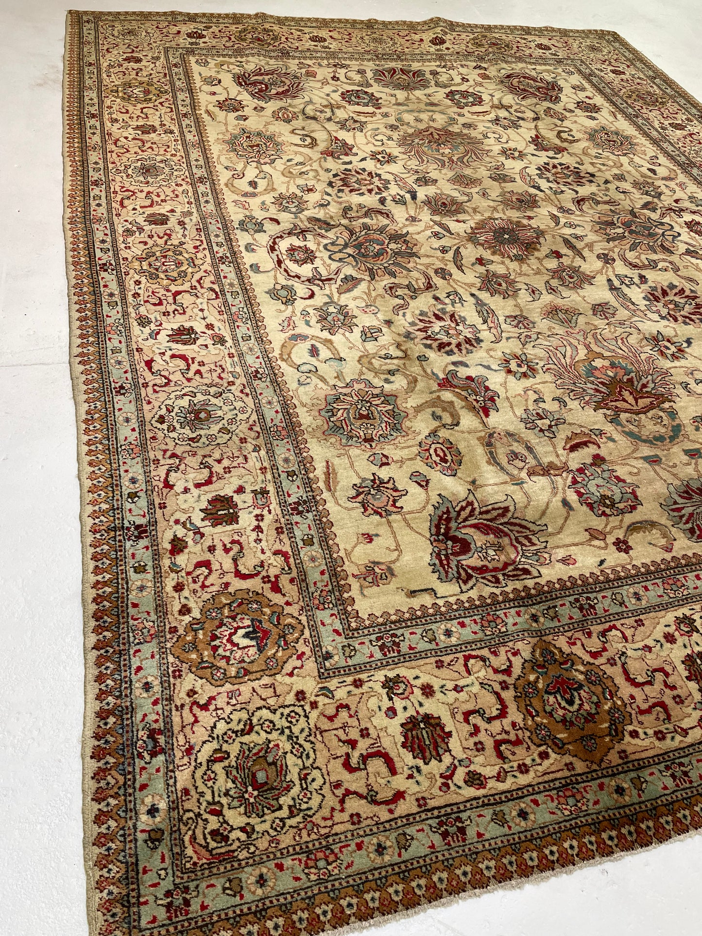 Hand-Knotted Wool Rug Tabriz 8'4" x 11'10"