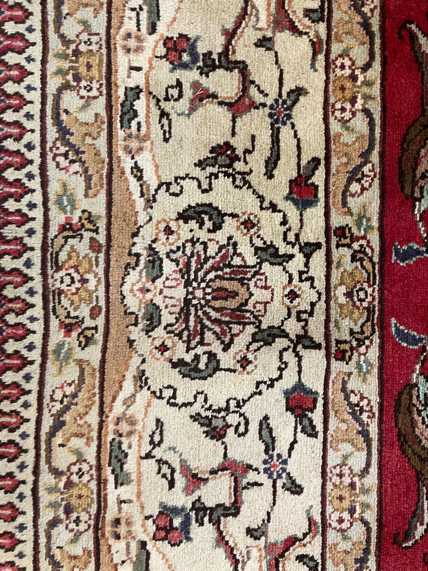 Hand-Knotted Wool Rug Tabriz 9'10" x 13'