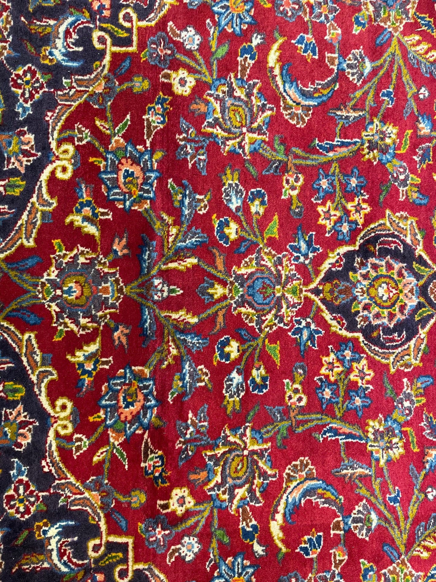 Hand-Knotted Wool Rug Kashan 9'7" x 12'9"