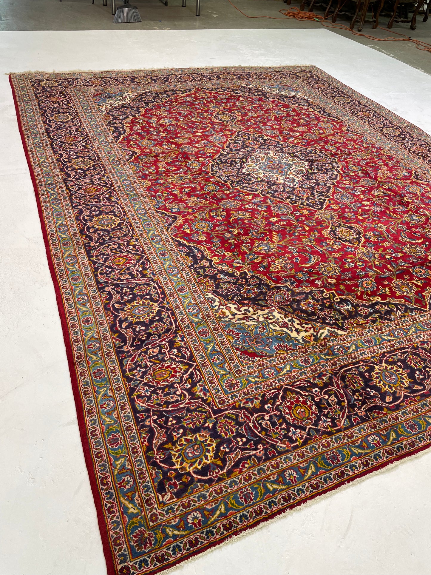 Hand-Knotted Wool Rug Kashan 9'7" x 12'9"