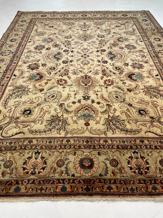 Hand-Knotted Wool Rug Tabriz 9'7" x 12'10"