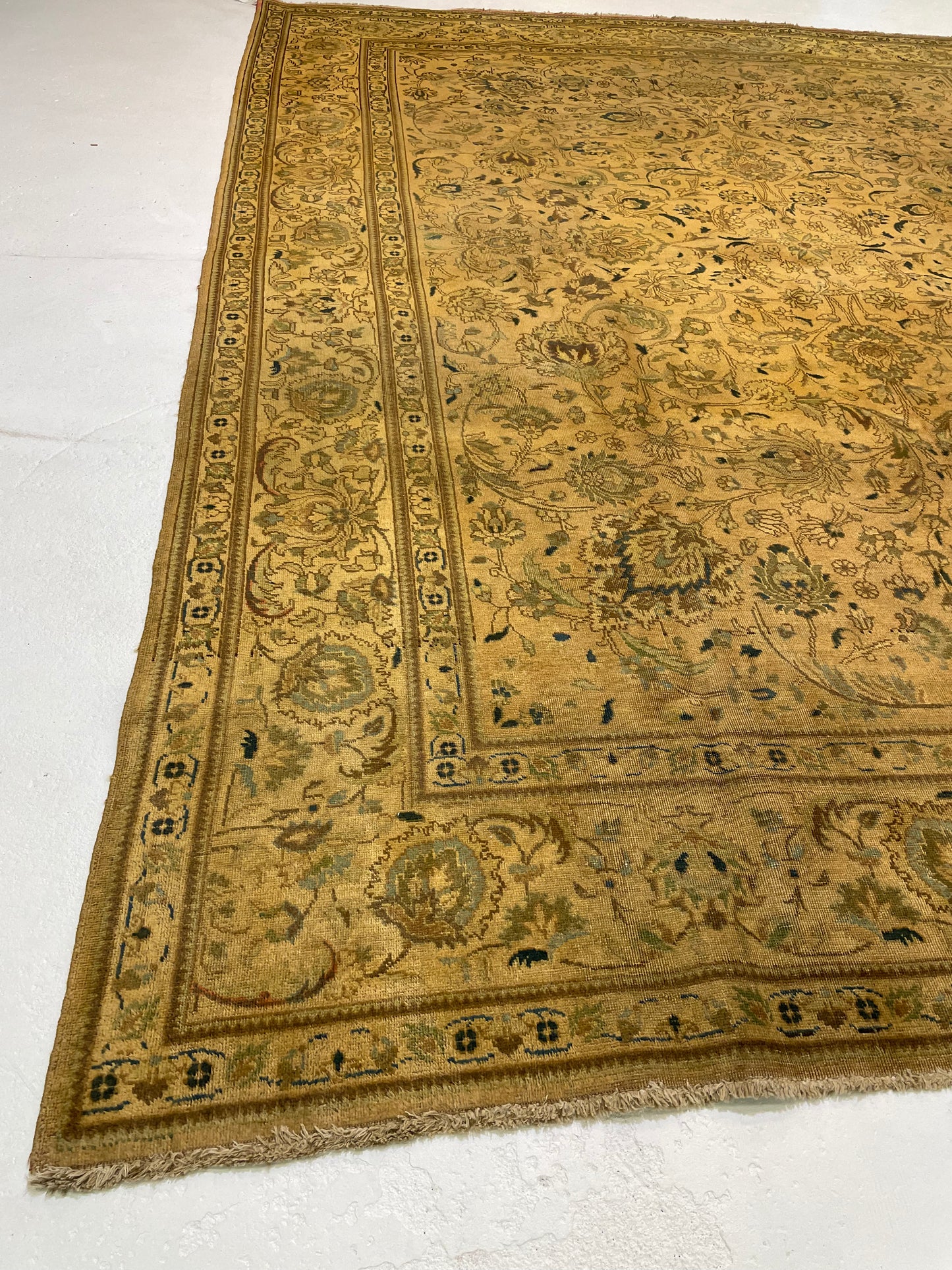 Hand-Knotted Wool Rug Tabriz Tea Washed 9'2" x 12'5"
