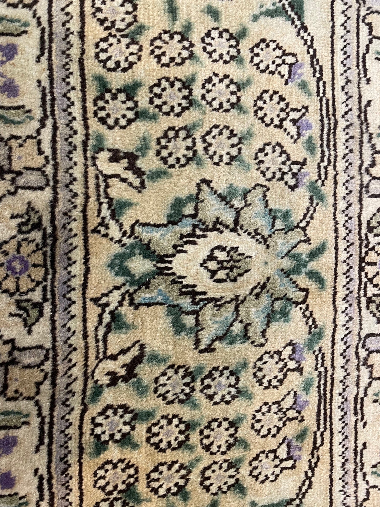 Hand-Knotted Wool Rug Tabriz 9'8" x 13'2"