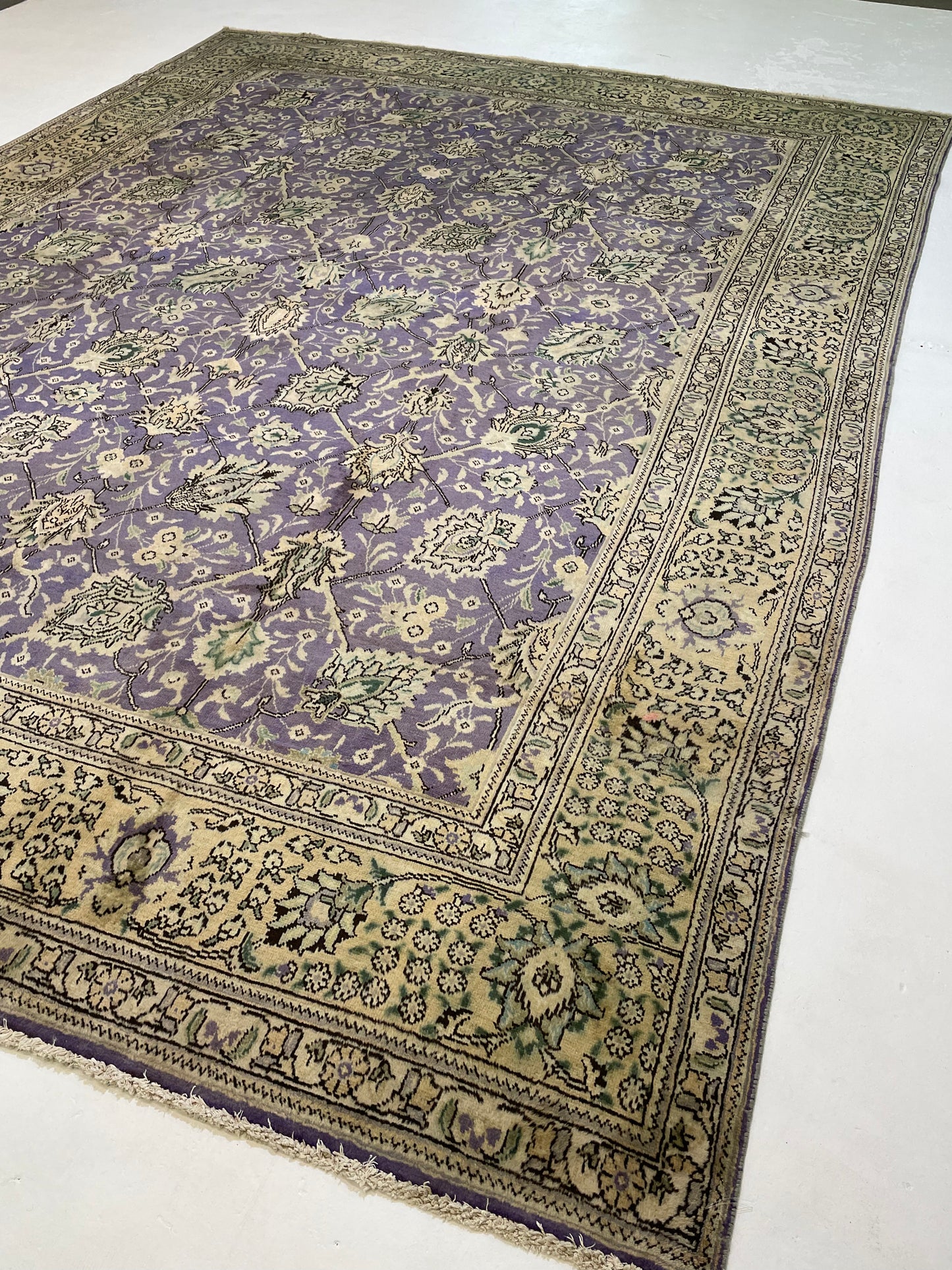 Hand-Knotted Wool Rug Tabriz 9'8" x 13'2"