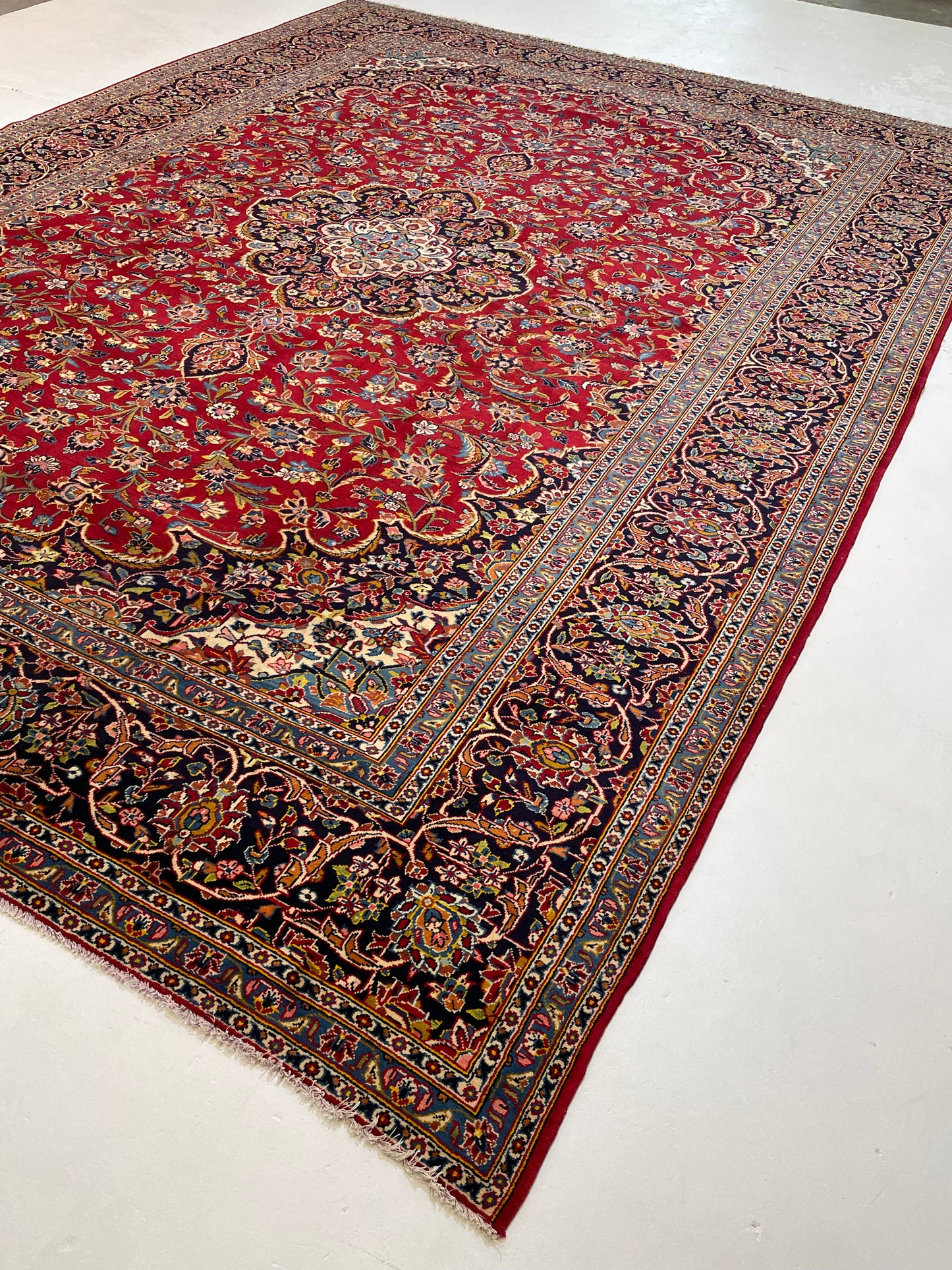 Hand-Knotted Wool Rug Kashan 10' x 13'6"