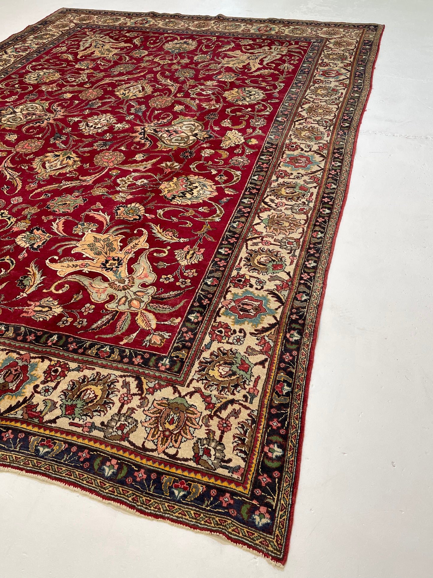 Hand-Knotted Wool Rug Tabriz 9'10" x 13'7"